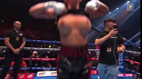 daniella hemsley boxer flash nude|Womens boxer flashes the crowd after her first win